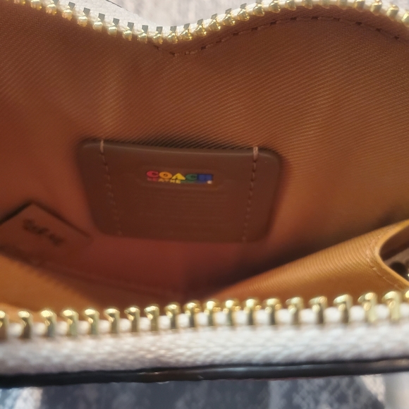 Coach Limited Edition Rainbow Heart Coin Purse - Picture 4 of 6